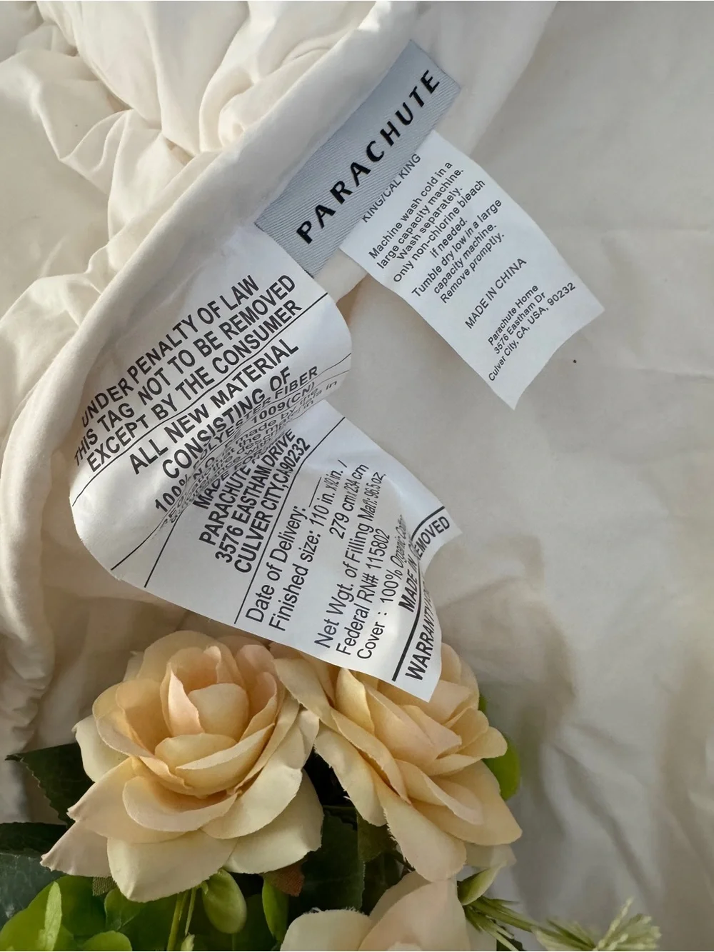 PARACHUTE 100% ORGANIC COZY COTTON Comforter white new KING/CAL KING